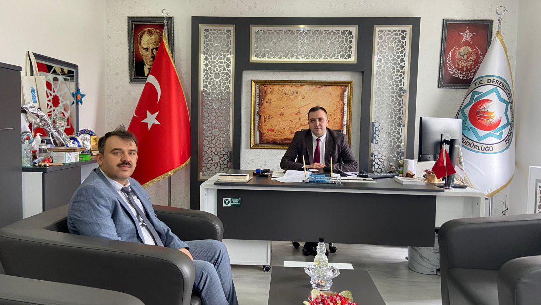 İlçemiz Kaymakamı Sayın Ömer Levent TÜRK kurum ziyaretleri kapsamında İlçe Milli Eğitim Müdürlüğünü ziyeret etti.