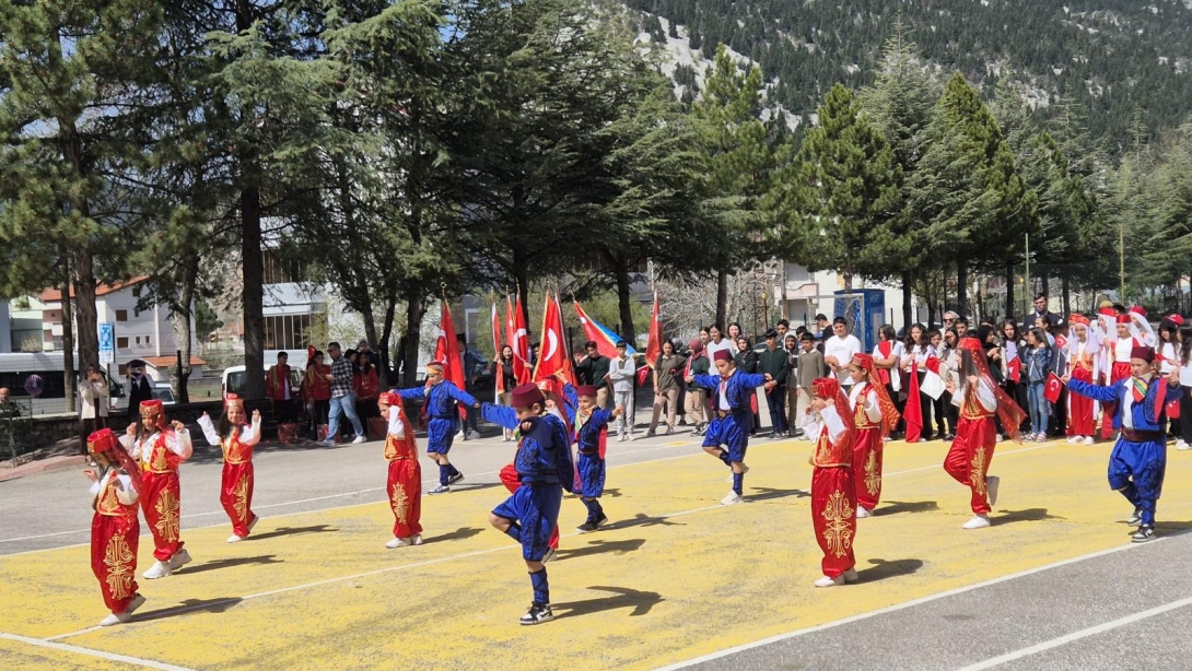 Derebucakta Okullar Tatil mi?